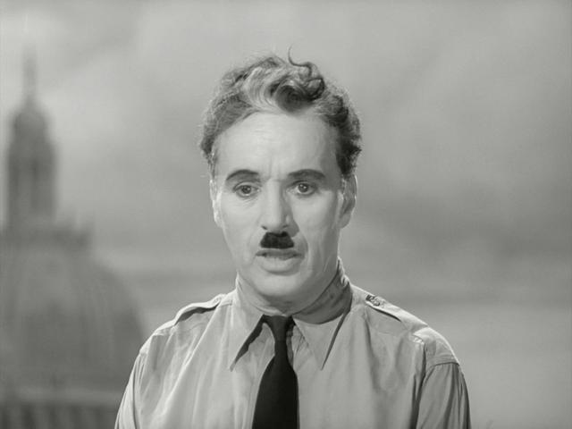 Charlie Chaplin em The Great Dictator